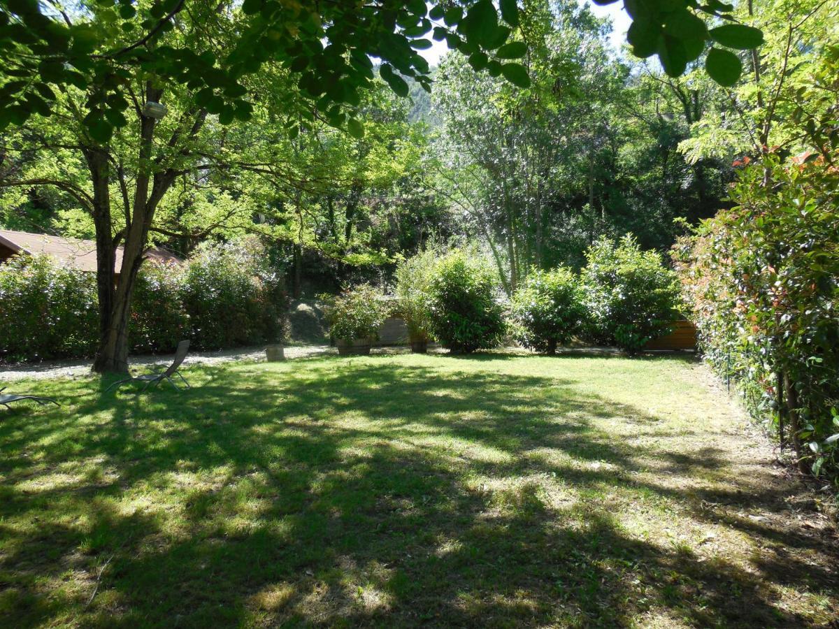 Le Chalet Bois De Celio Coux Buitenkant foto