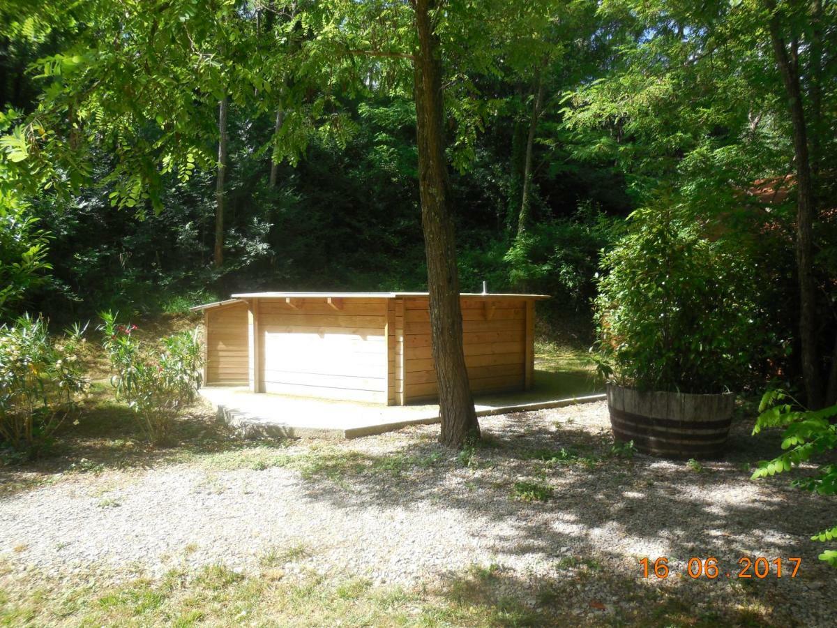Le Chalet Bois De Celio Coux Buitenkant foto